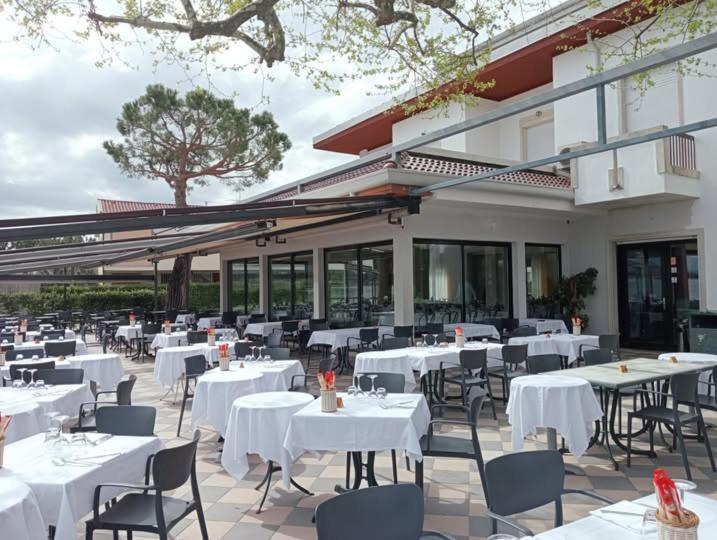 Bellerive Ristorante Albergo 마네르바 델 가르다 외부 사진