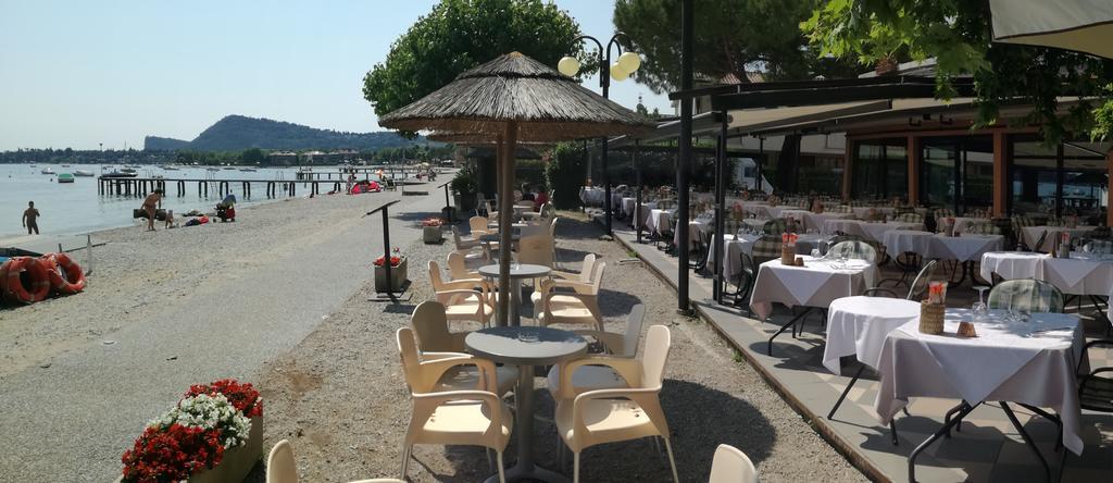 Bellerive Ristorante Albergo 마네르바 델 가르다 외부 사진